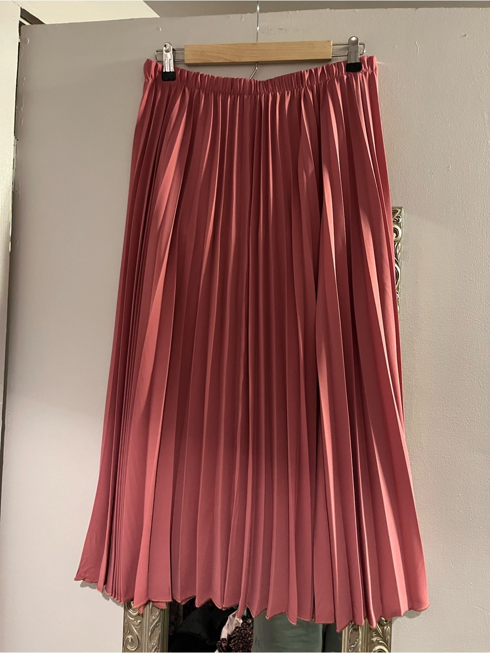 Pleated Midi Skirt in Rose Taupe